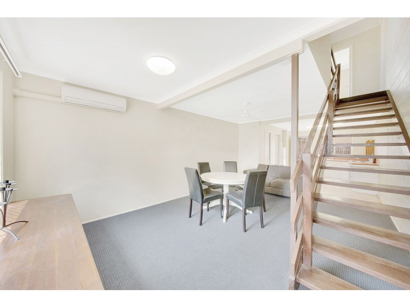 Unit 5/259 Auckland Street, South Gladstone QLD 4680