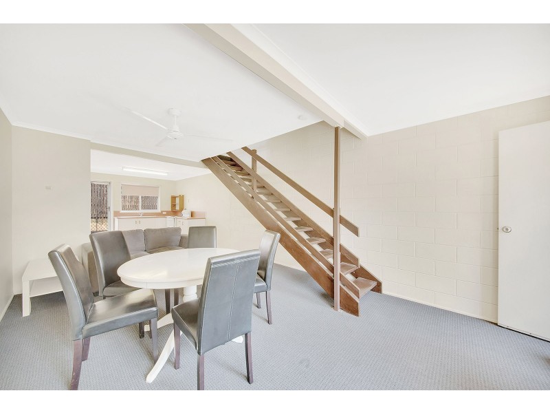Unit 5/259 Auckland Street, South Gladstone QLD 4680
