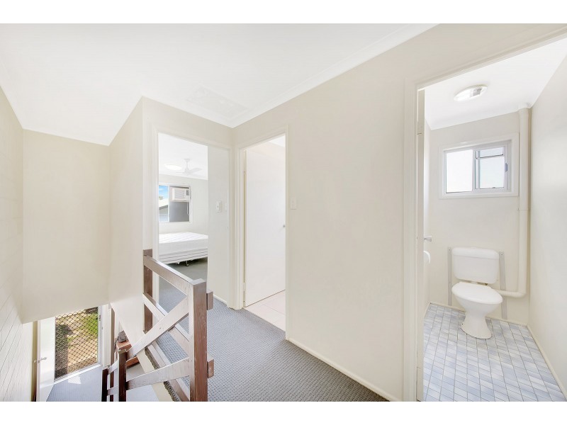 Unit 5/259 Auckland Street, South Gladstone QLD 4680