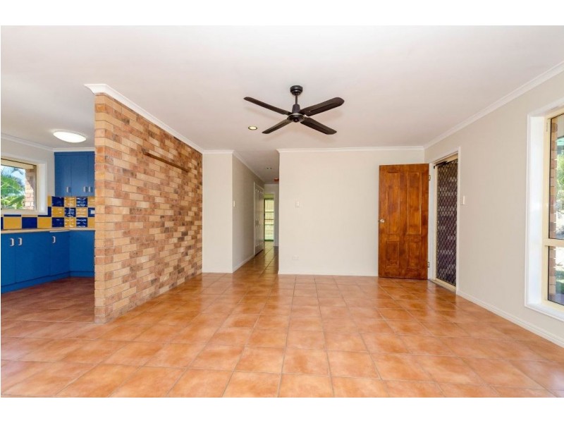 15 Cavella Drive, Glen Eden QLD 4680