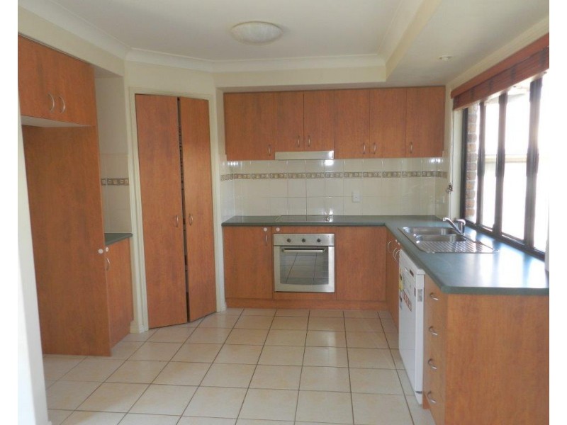10 STITT CLOSE, Glen Eden QLD 4680