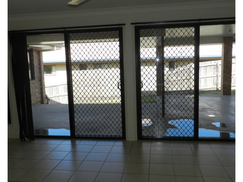 10 STITT CLOSE, Glen Eden QLD 4680