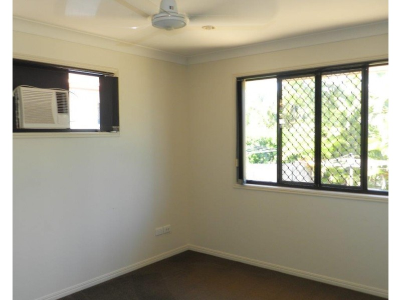 10 STITT CLOSE, Glen Eden QLD 4680