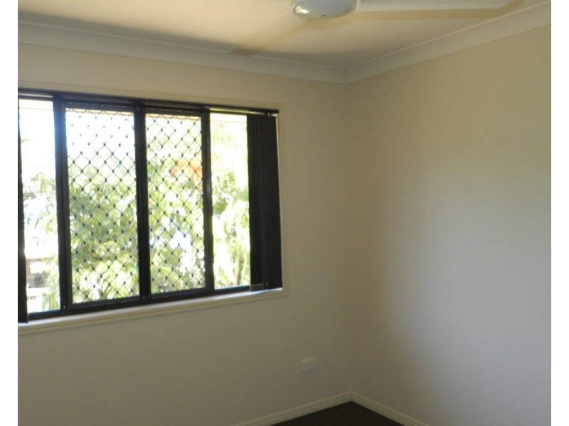 10 STITT CLOSE, Glen Eden QLD 4680