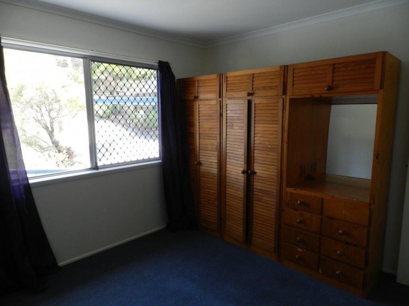 29 PINE AVENUE, West Gladstone QLD 4680