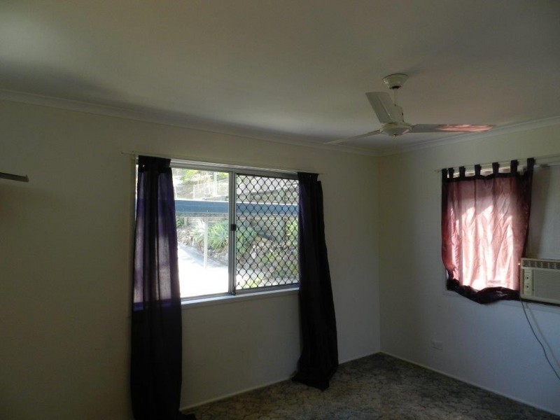 29 PINE AVENUE, West Gladstone QLD 4680