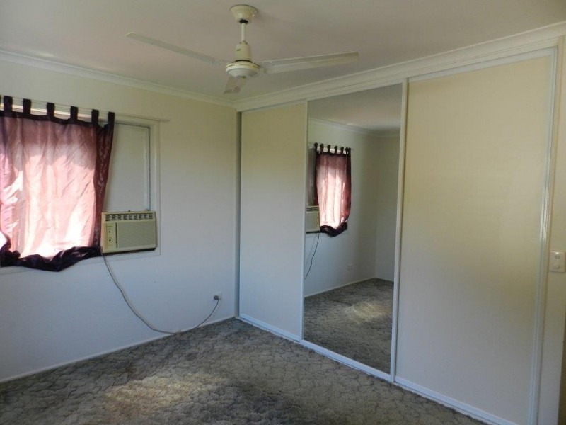 29 PINE AVENUE, West Gladstone QLD 4680