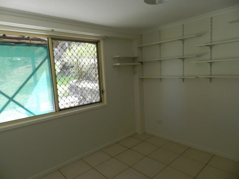 29 PINE AVENUE, West Gladstone QLD 4680