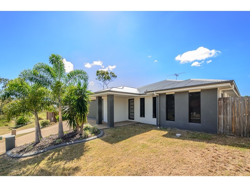 12 Takoko Place, Kirkwood QLD 4680