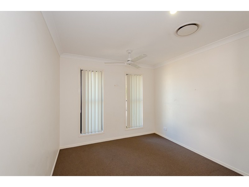 12 Takoko Place, Kirkwood QLD 4680