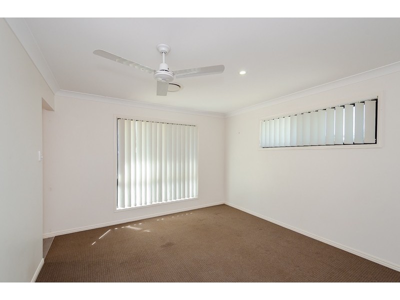 12 Takoko Place, Kirkwood QLD 4680
