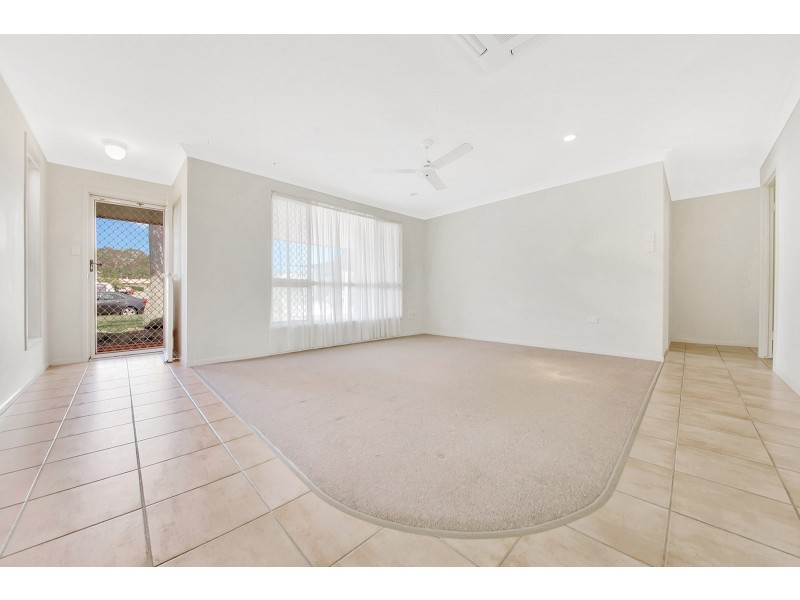 119 J Hickey Avenue, Clinton QLD 4680