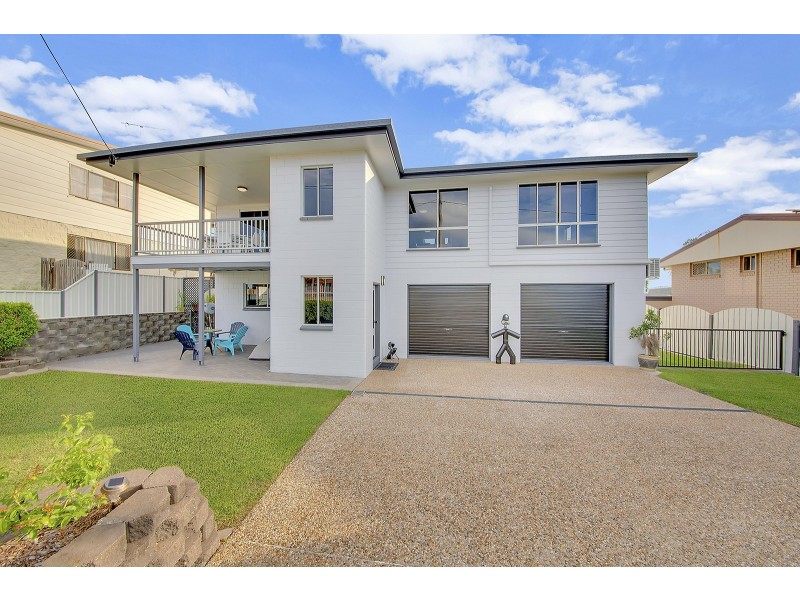45 BOOTH AVENUE, Tannum Sands QLD 4680