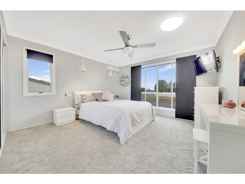 45 BOOTH AVENUE, Tannum Sands QLD 4680