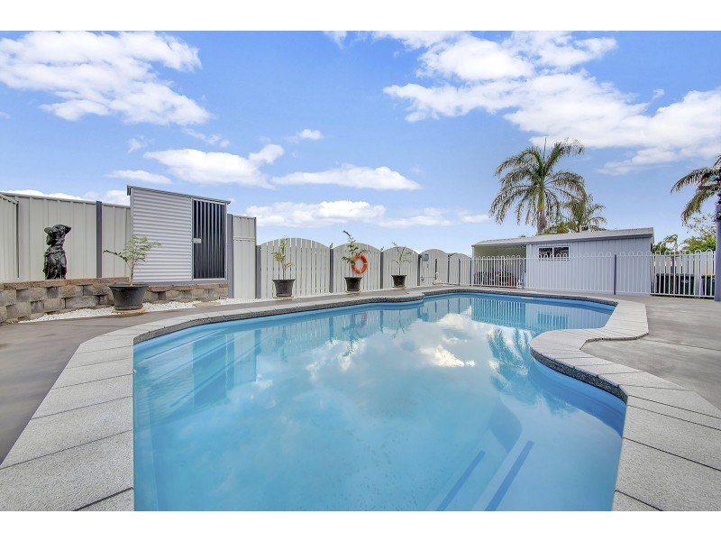45 BOOTH AVENUE, Tannum Sands QLD 4680