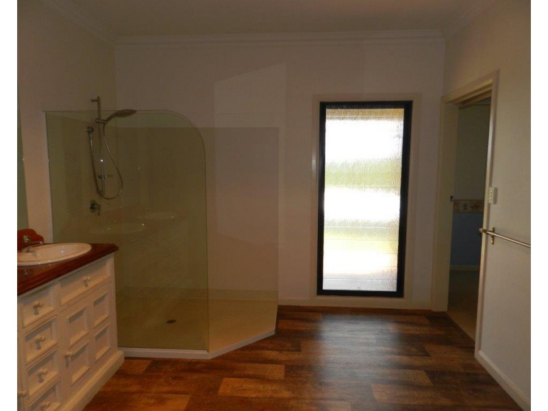 30 COMPIGNE ROAD, Wurdong Heights QLD 4680