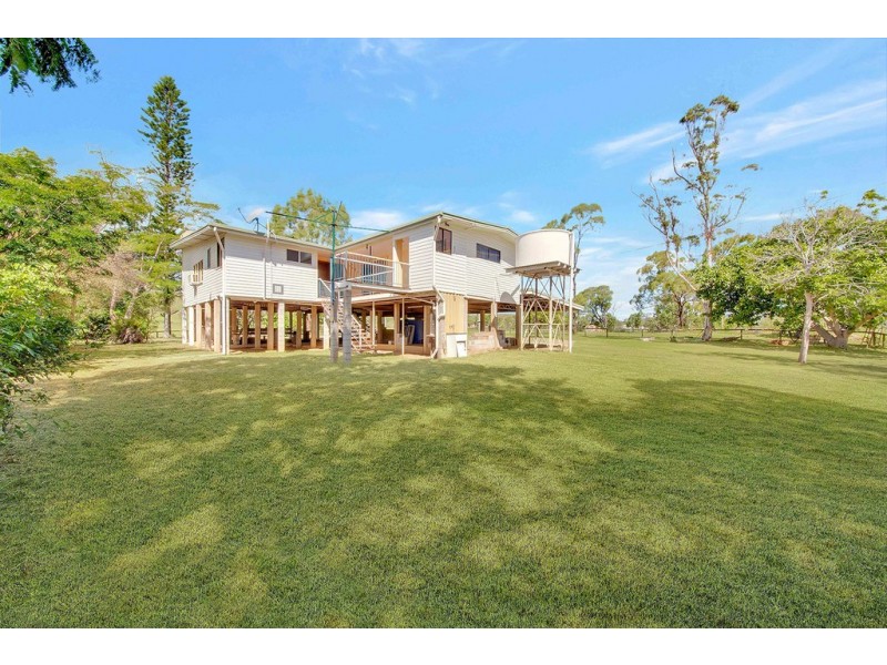 14 Dundee Road, Ambrose QLD 4695