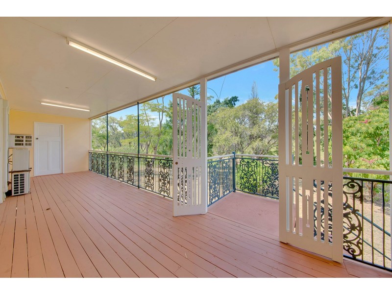 14 Dundee Road, Ambrose QLD 4695