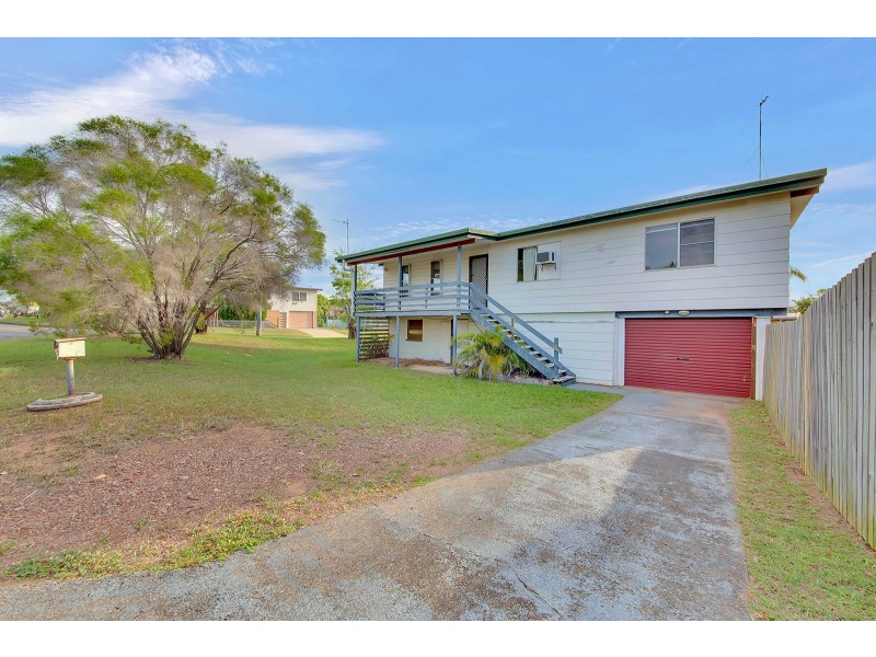 12 MCGINLAY STREET, Clinton QLD 4680