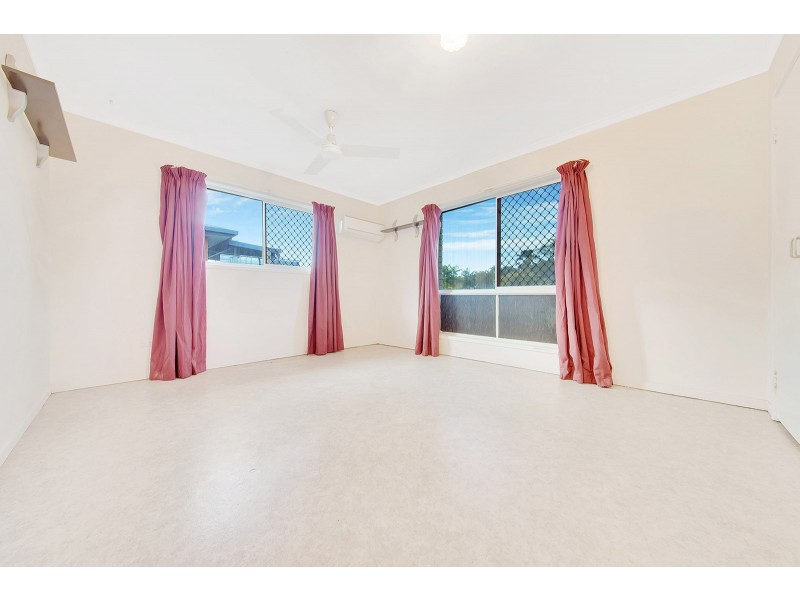 49 KATANDRA STREET, Boyne Island QLD 4680