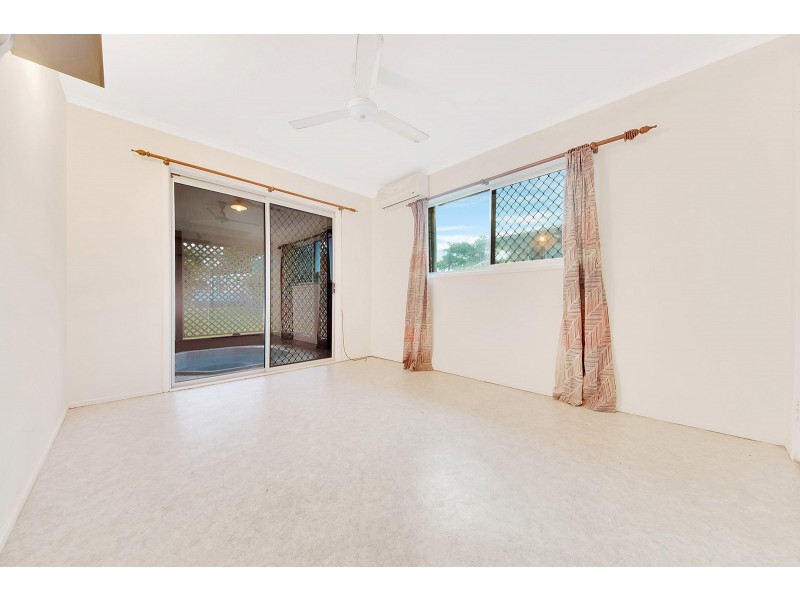 49 KATANDRA STREET, Boyne Island QLD 4680