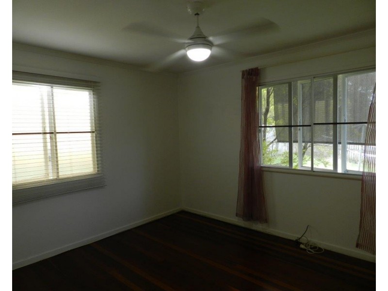 15 ERIN CLOSE, New Auckland QLD 4680