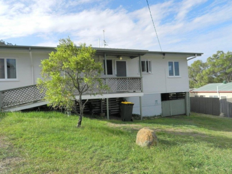 15 ERIN CLOSE, New Auckland QLD 4680