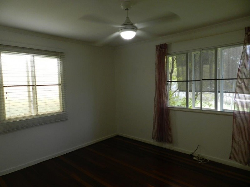 15 ERIN CLOSE, New Auckland QLD 4680