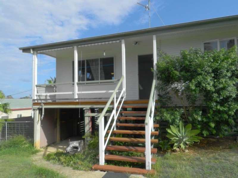 15 ERIN CLOSE, New Auckland QLD 4680