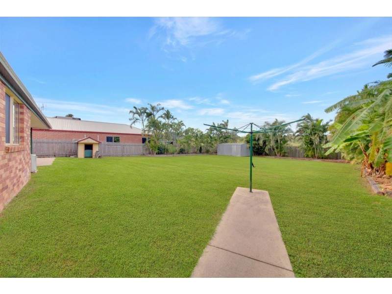 15 Cavella Drive, Glen Eden QLD 4680
