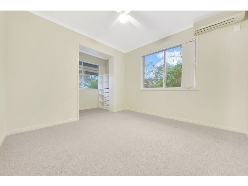 1/9 HADDOCK DRIVE, Burua QLD 4680