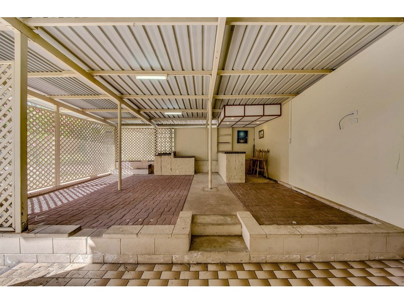 1/9 HADDOCK DRIVE, Burua QLD 4680