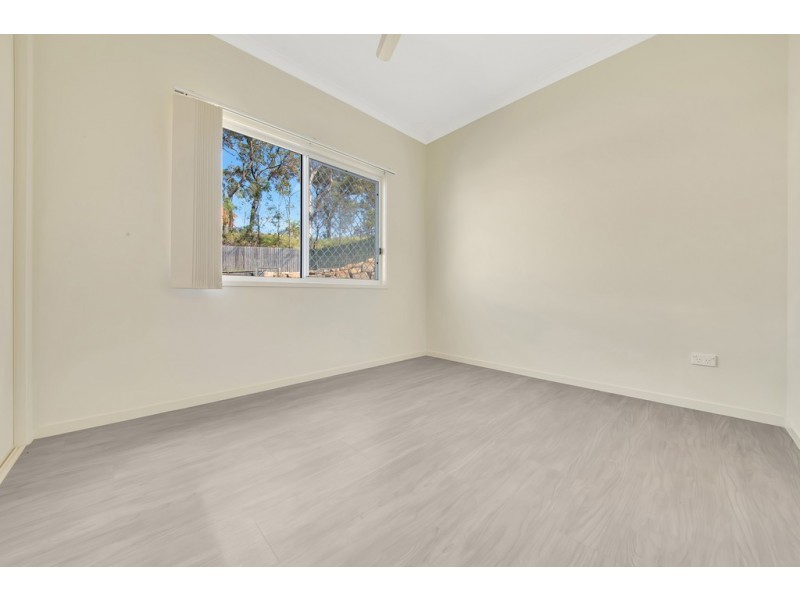 21 Wentworth Place, Glen Eden QLD 4680