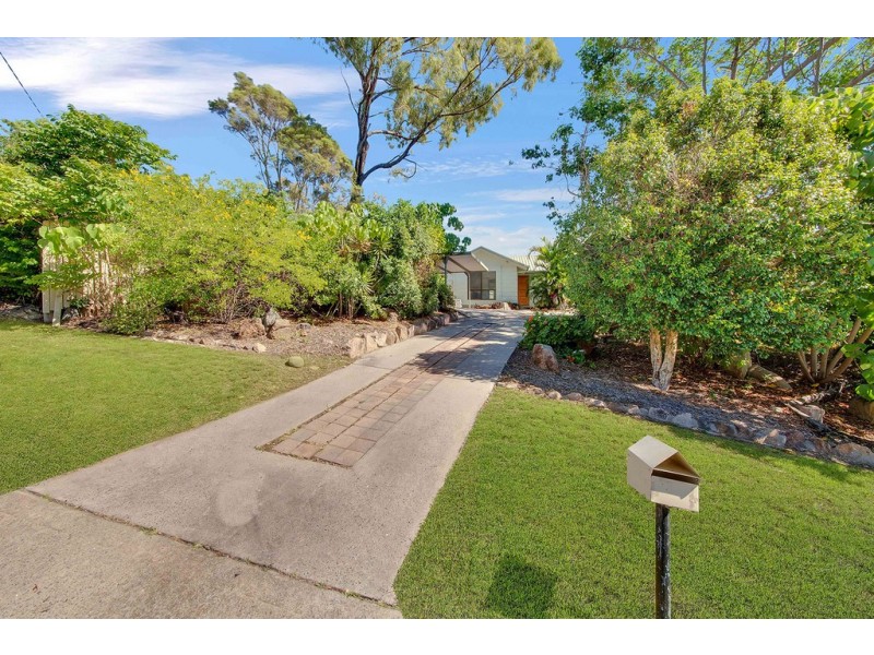 42 Oxley Drive, South Gladstone QLD 4680