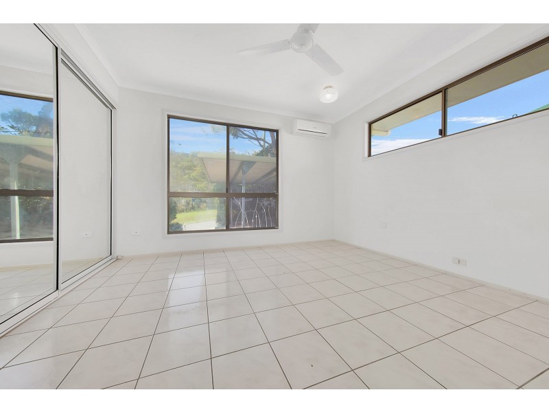 42 Oxley Drive, South Gladstone QLD 4680