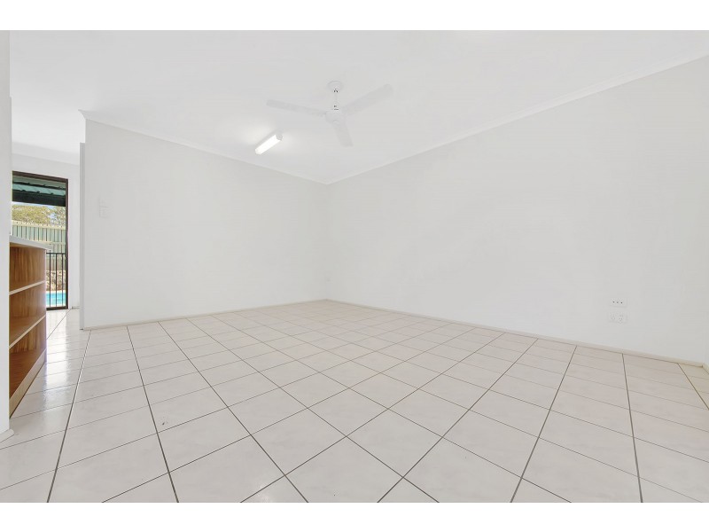 42 Oxley Drive, South Gladstone QLD 4680