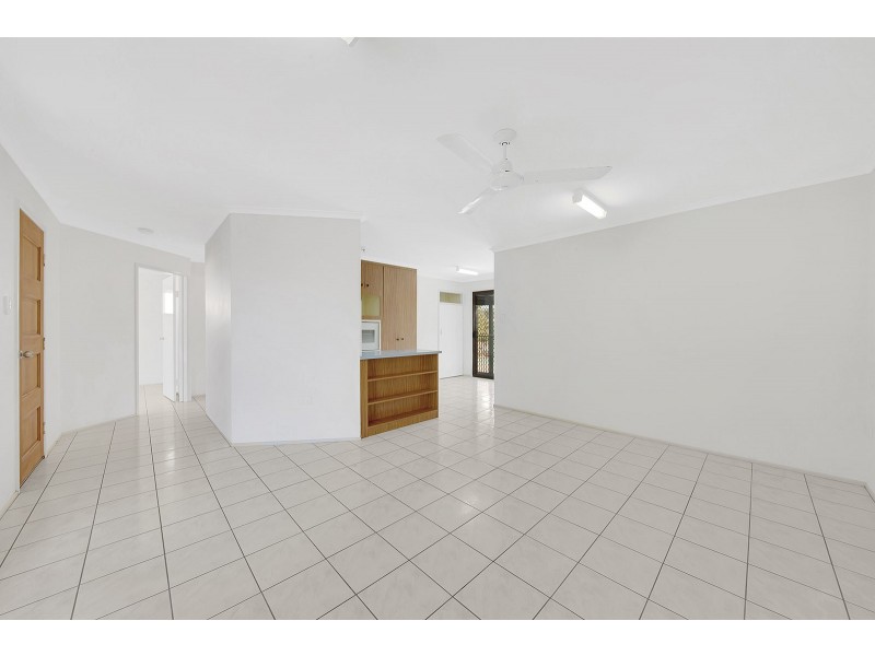 42 Oxley Drive, South Gladstone QLD 4680