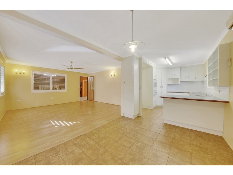 34 Venus Street, Telina QLD 4680