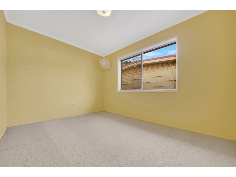 34 Venus Street, Telina QLD 4680