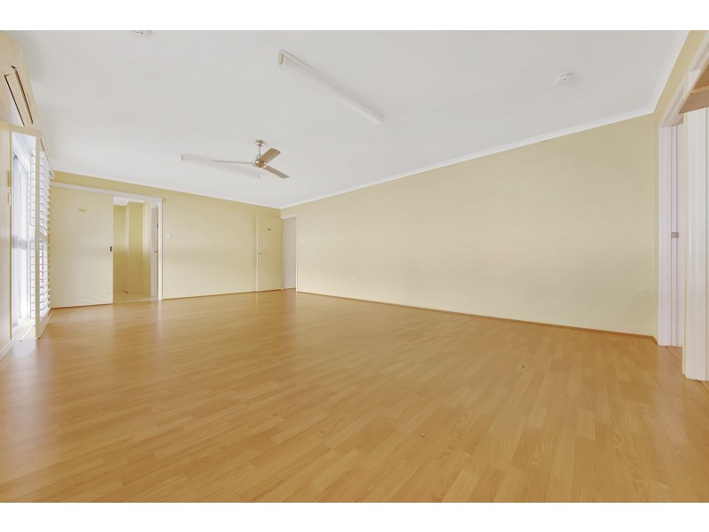 34 Venus Street, Telina QLD 4680