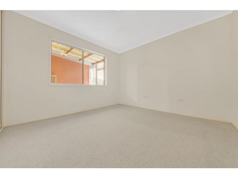 34 Venus Street, Telina QLD 4680