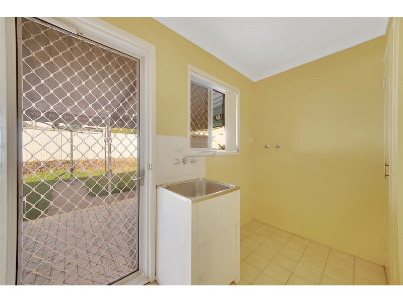 34 Venus Street, Telina QLD 4680