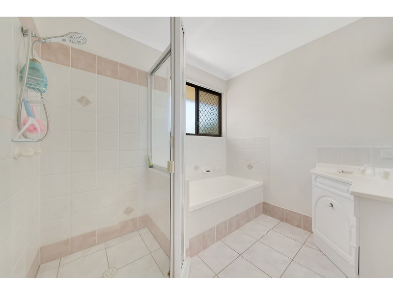 5 Whitbread Road, Clinton QLD 4680