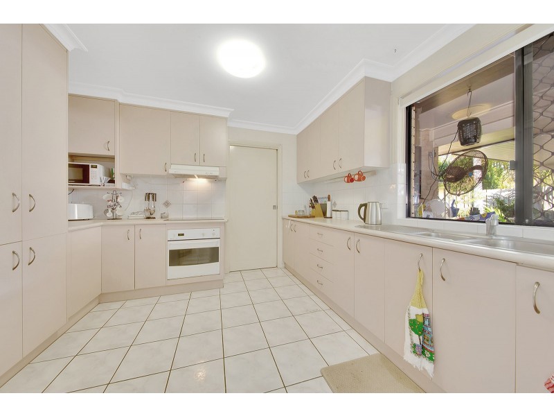 5 Whitbread Road, Clinton QLD 4680