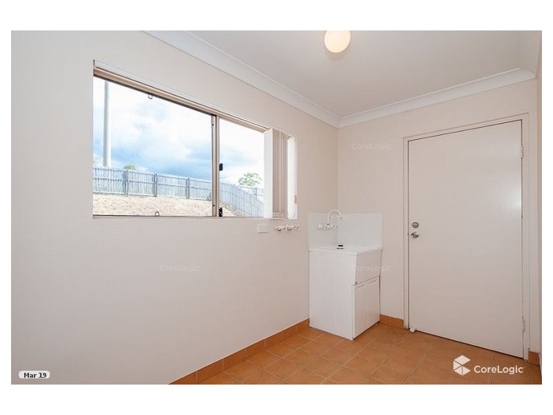 3 SAXONVALE COURT, New Auckland QLD 4680