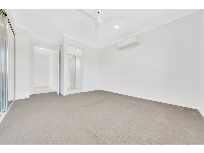 14 Telopea Place, Kirkwood QLD 4680