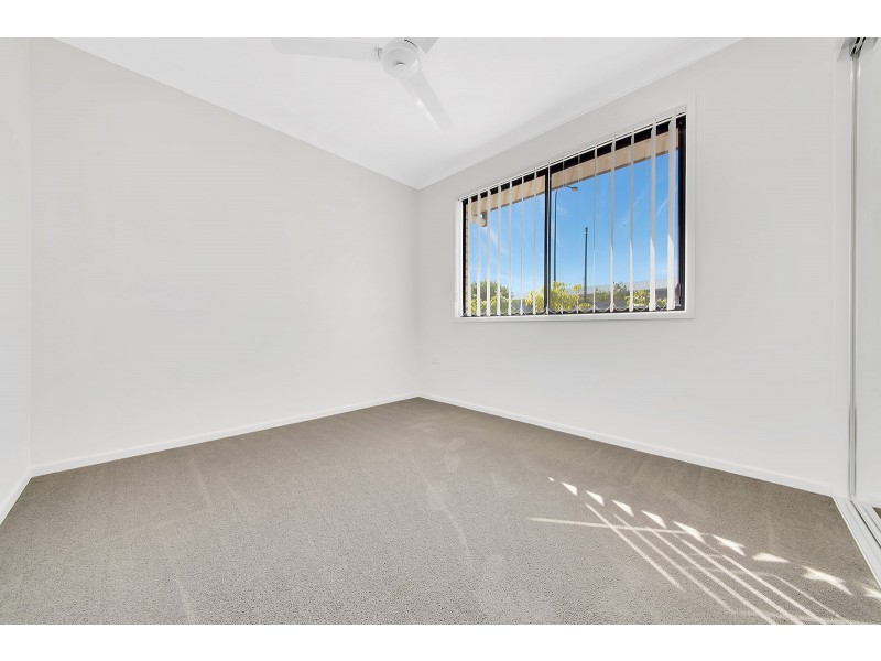 14 Telopea Place, Kirkwood QLD 4680