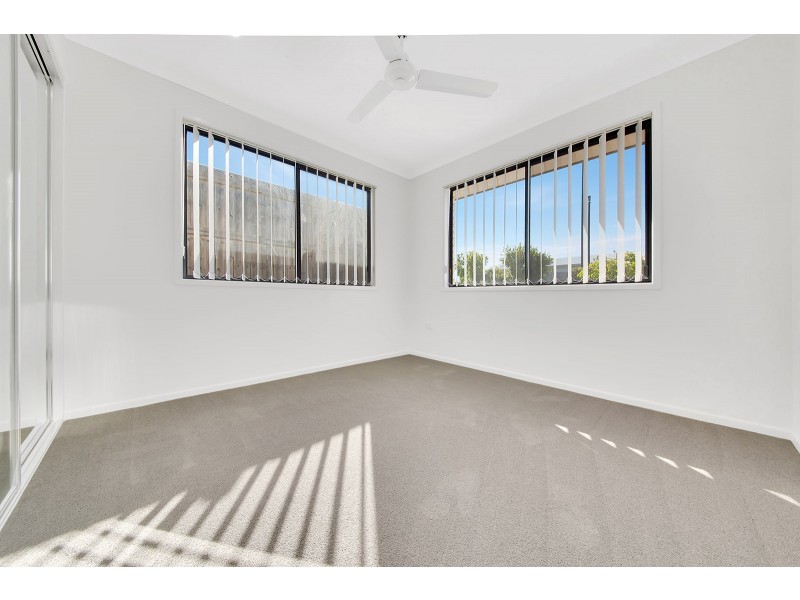 14 Telopea Place, Kirkwood QLD 4680