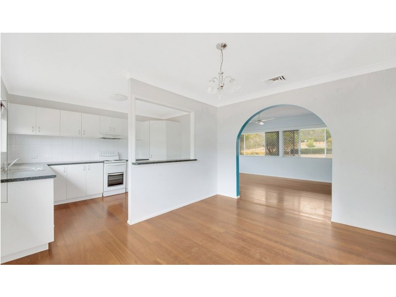 33 PHILIP STREET, South Gladstone QLD 4680