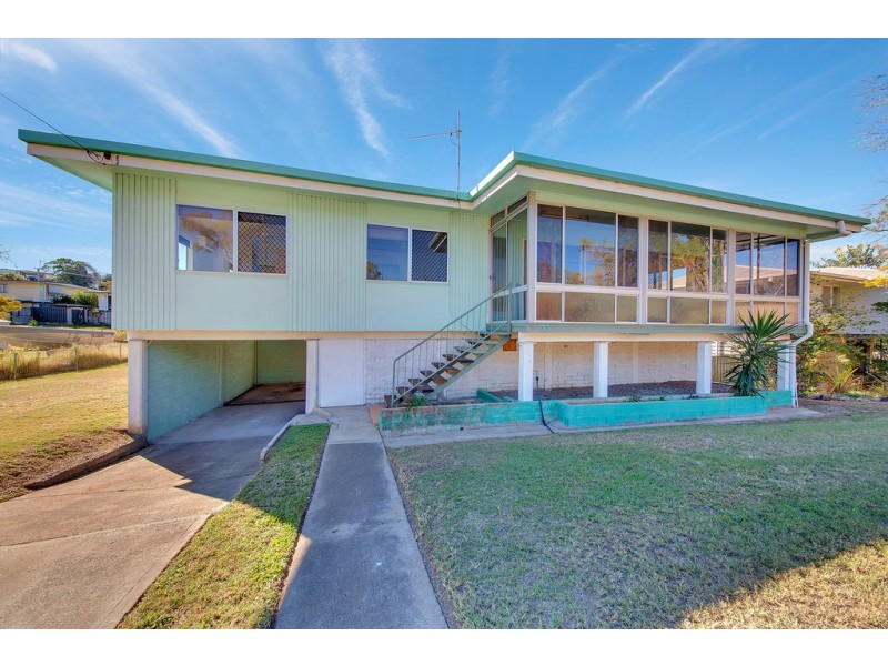 33 PHILIP STREET, South Gladstone QLD 4680